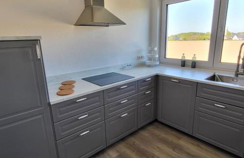 Emily Apartments, moderne ruhige Wohnung, nur 4 km von der A2 - Foto 26