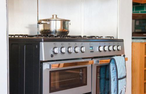 The Firs Holiday Home - Foto 17