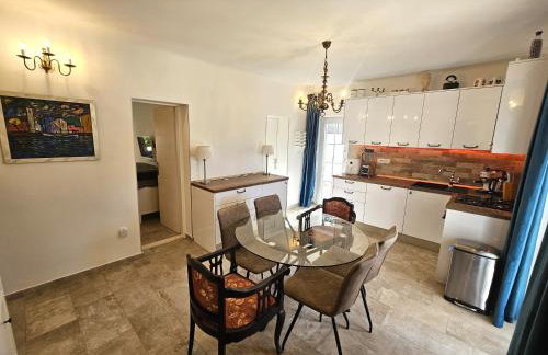 The Three Flowers Pool House - Foto 39