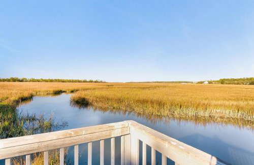 Sunset Breeze Marsh View Treehouse Retreat - Foto 12