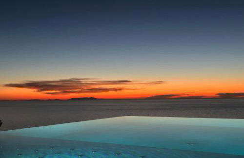 Luxury Villa with unmatched view and Sea-Fall Pool - Foto 68