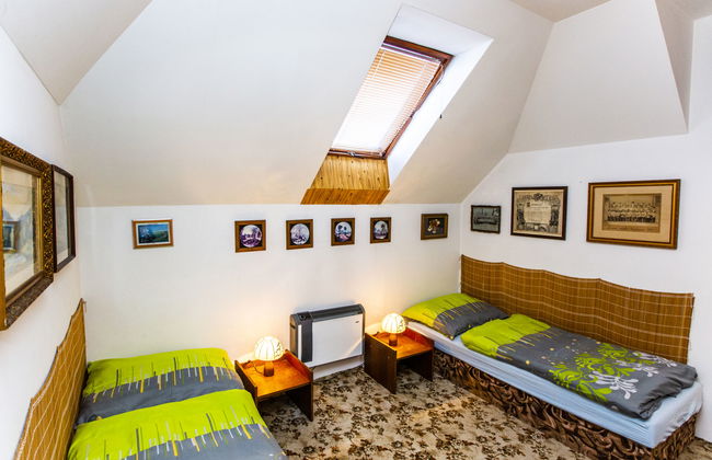 Křečovice - Photo 19