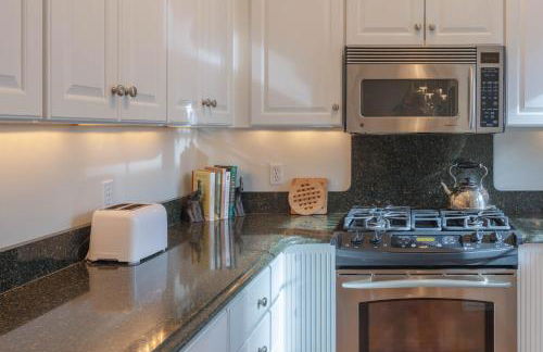 The Gardens - Lily - Walking Distance to Douglas Beach - Foto 16