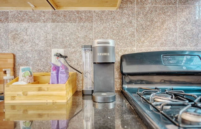 Stairway 3BR Apt w W D Ideal for Groups - Foto 22