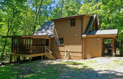Dog-Friendly A-Frame with Hot Tub and Firepit - Foto 27