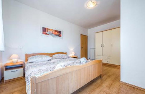 Four-Bedroom Holiday Home In Bregi - Foto 22