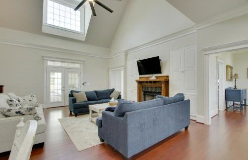 Spacious Rural Getaway in Lexington with Deck! - Foto 6