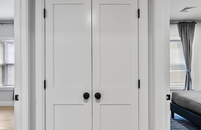 Luxury 2BD 2BA Near Logan Airport and T Station - Foto 48