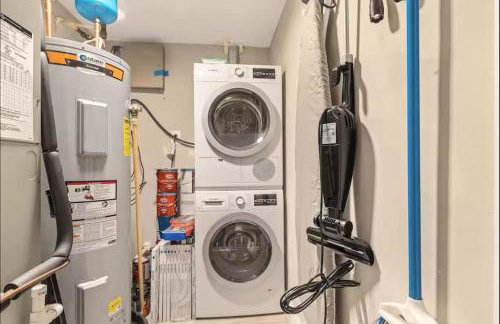 Bloomingdale Blues Speakeasy Free Parking - Foto 5