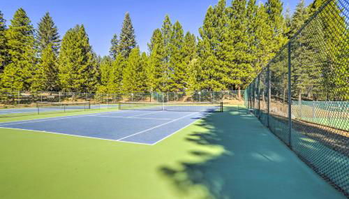 Charming Chester Home with Furnished Porch! - Foto 3