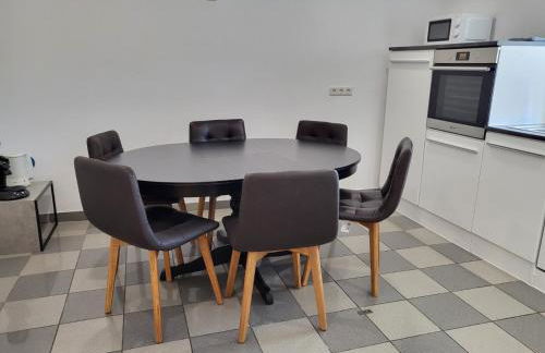 Saarlogis Haus Monteurwohnungen St Arnual - Photo 45