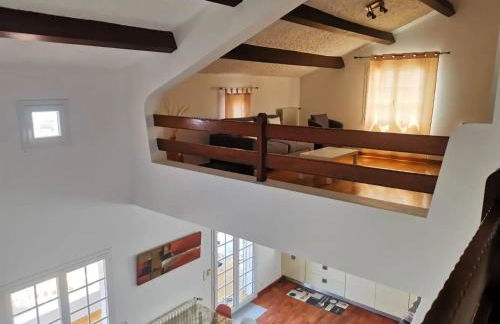 Appartement Vue Mer à Bastia, terrasse et piscine privée. - Photo 17