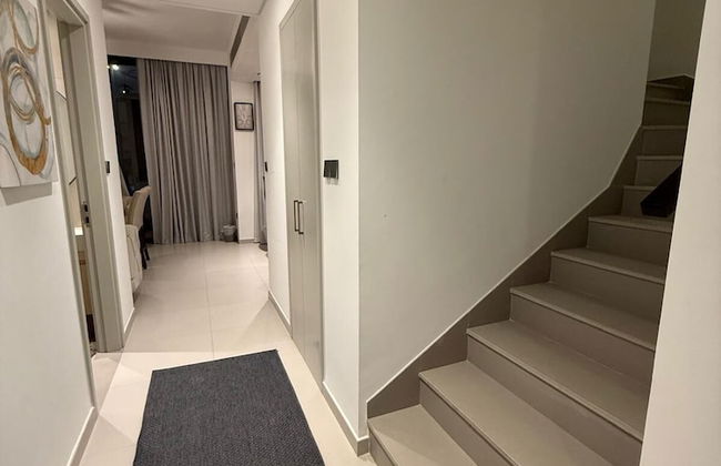 Elegant Stay in Ranches Villa - Photo 29