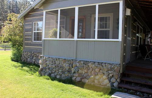 Riverfront Cabin Rental for Four near Crater Lake National Forest, Oregon - Foto 31