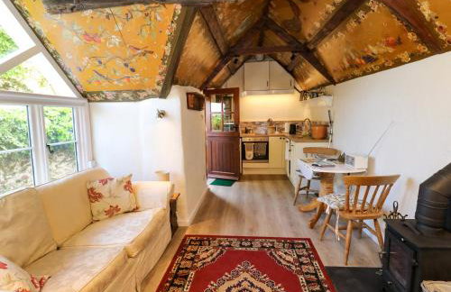 Toad Hall Cottage - Photo 7