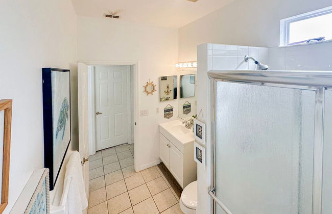 Grand Luxury Deluxe 4BR Pool Home Near Disney - Foto 39