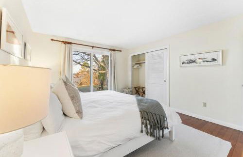 Waterfront Home with Guest Cottage - Foto 30