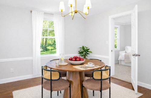 New Haven Staycation Near Yale Washer and Dryer Groups - Foto 22