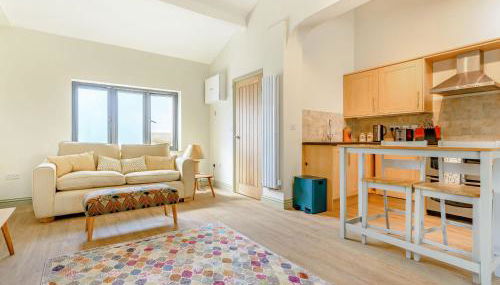 The Paddock - Photo 5