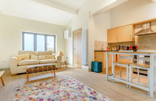 The Paddock - Photo 5