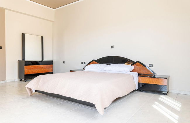 Villa Archodia - With Private Pool - Photo 25