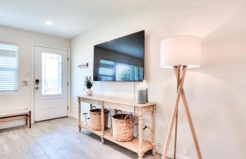 Beachside Bliss Spacious 3BR Retreat, Steps to Ocean - Foto 2