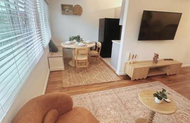 Modern Eclectic 2BR Near Petco, Balboa Park & Zoo - Foto 22