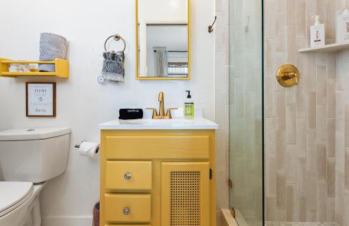 Sebastopol Farmhouse on 3 acres, fiber, kid friendly - Foto 14