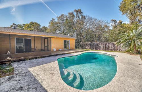 12 Guest Oasis Pool Privacy and Comfort Await - Foto 32