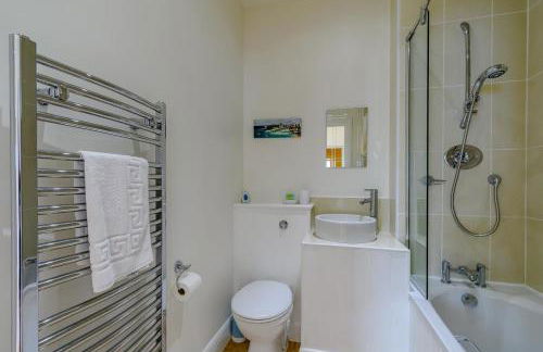 2 Bed in Penally Near Tenby oc-g28130 - Photo 21