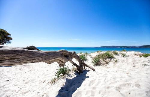 Luxury Seafront Villa with Rooftop Pool & Stunning Sea Views - Foto 61