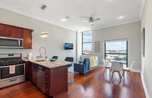 Lavish 1BR with Pool & Gym Access - Foto 15