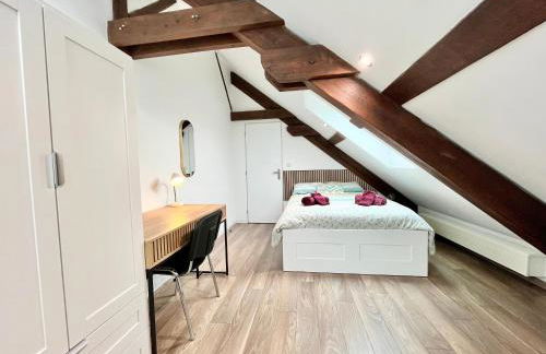 Large Family Duplex - 3 Rooms - Games Room - Near Center and Station - Parking - Quiet - Foto 7