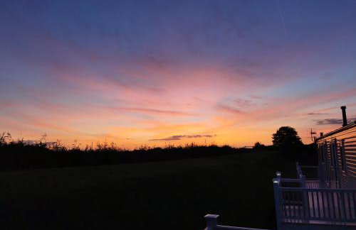 Luxury Holiday Home in Anderby Creek - Photo 23