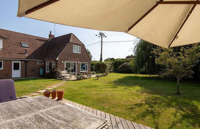 Secluded Rural Retreat Close to Beach - Sleeps 12 - Foto 49