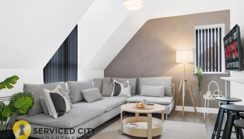 SCA-Arden House 10min to NEC Sleeps 6 Parks 2 Vans - Foto 4