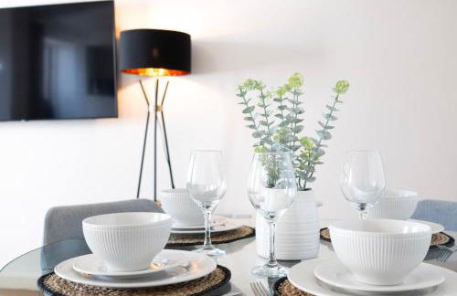 1BR River Retreat - Sleeps 4 - Parking - Foto 19