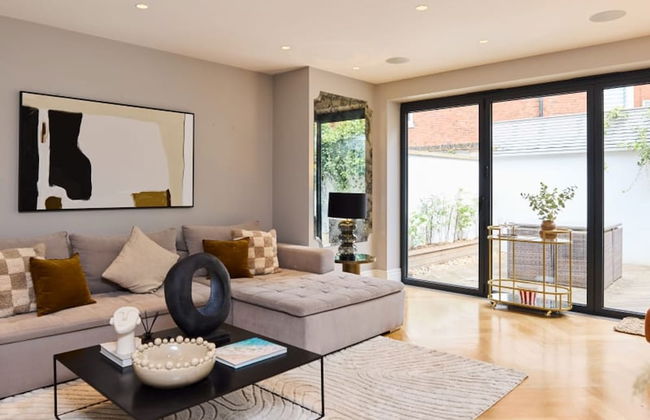 The Regent s Park Scenery - Spacious 3bdr House w Garden and Study Room - Photo 1