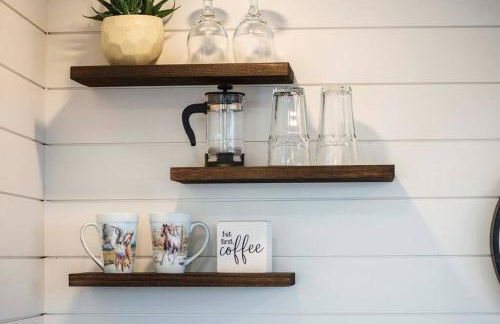 New The Wild West Cozy Container Home - Foto 26