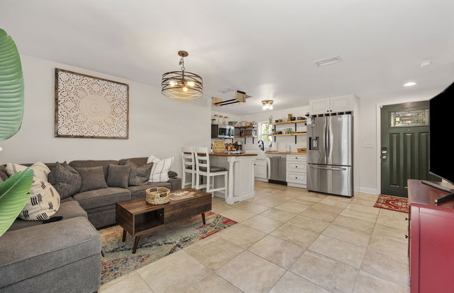 Charming Home in Heart of Downtown Pet Friendly! - Foto 10