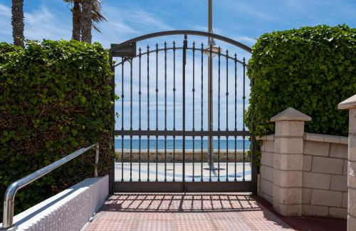 Las Terrazas Primera Línea de playa - Foto 18