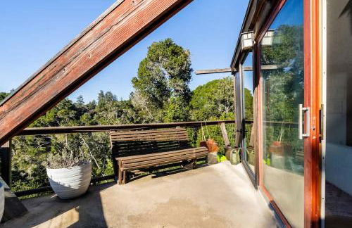 Peaceful Treehouse with Ocean View - Foto 21