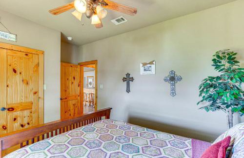 Views and Private Dock Lakefront Eustace House! - Foto 17