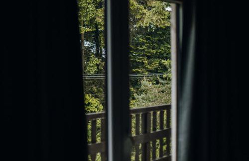 Leśne zacisze - dom z kominkiem i balią - Foto 27