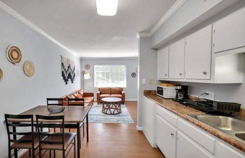 1BR Near Duke Hospital Downtown and DPAC - Foto 4