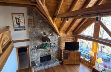 Coopers Run Five Bedroom Log Home with Hot Tub Pool Table and Views - Foto 35