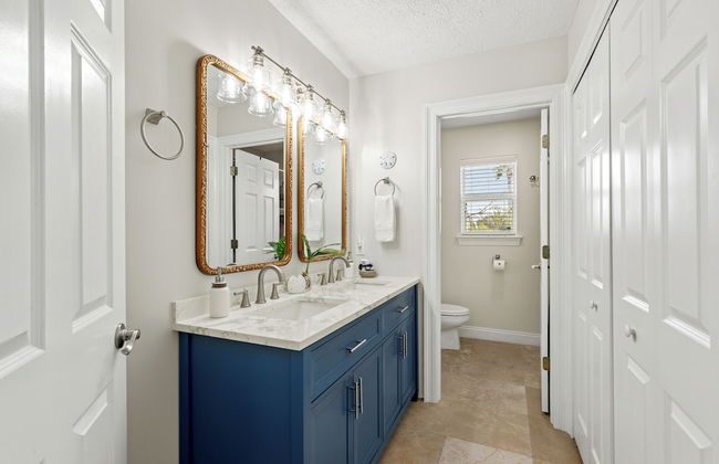 Escape to Sand Dollar Holler: Coastal Retreat, 3 Beds, 2.5 Baths, Sleeps 10! - Foto 23