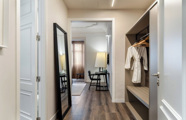 Casagrand Luxury Apartments Barcelona - Photo 29