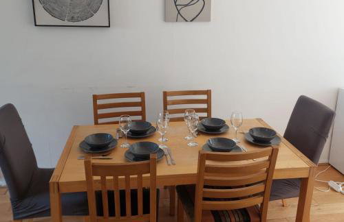 Nice 3 Bedroom House Wimbledon - Foto 29