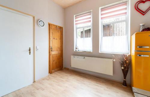 Quiet Garden Apartment - Foto 9